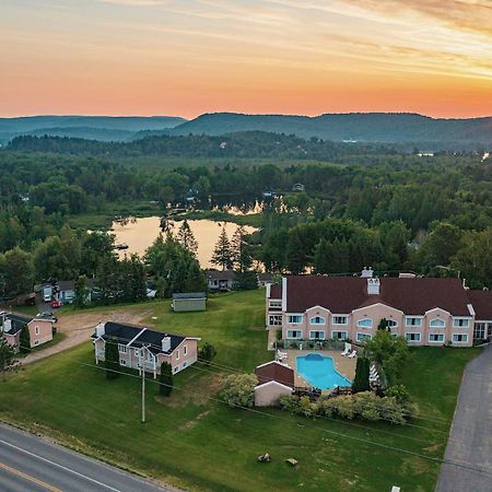 Auberge Matha Saint Jean De Matha Zewnętrze zdjęcie