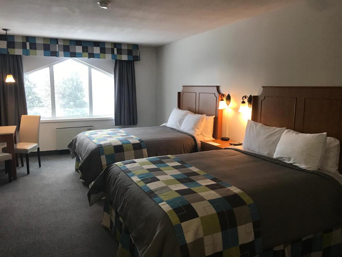 Auberge Matha Saint Jean De Matha Zewnętrze zdjęcie