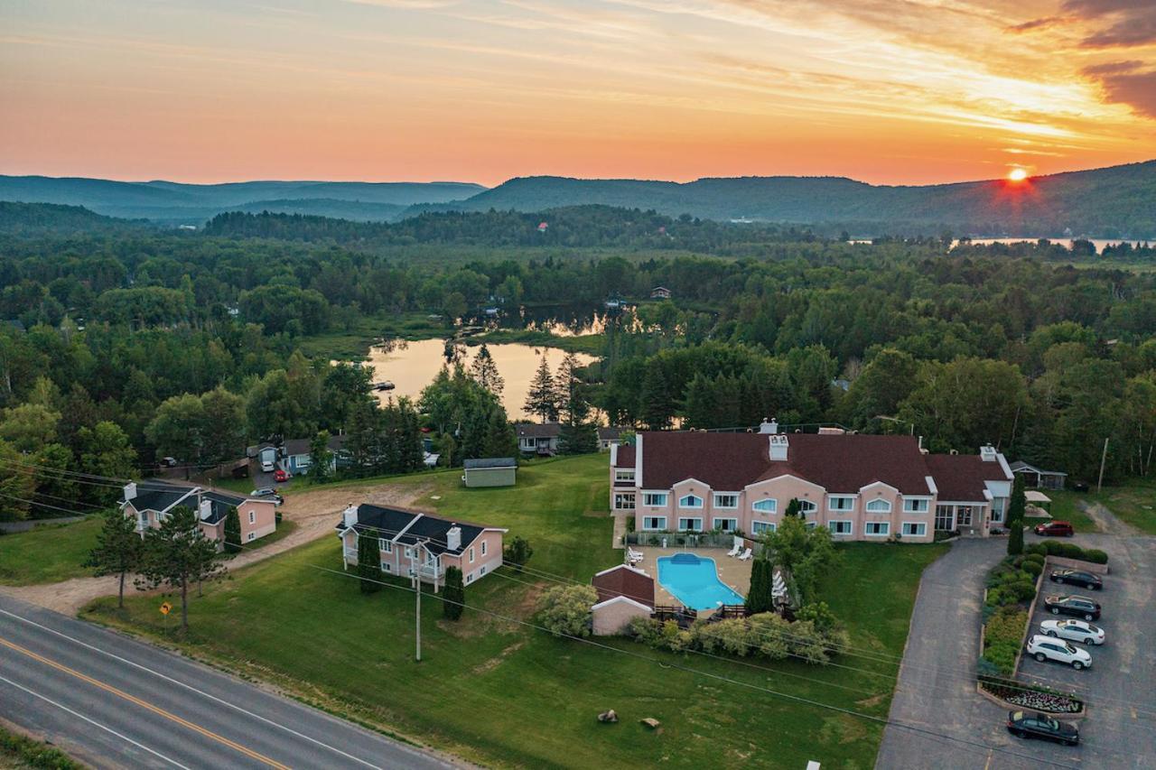 Auberge Matha Saint Jean De Matha Zewnętrze zdjęcie